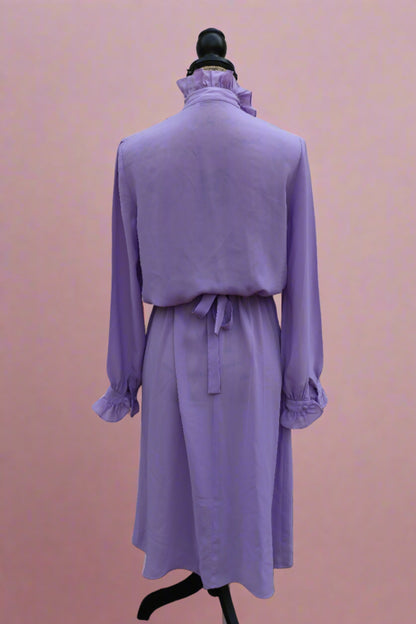 the violet dress