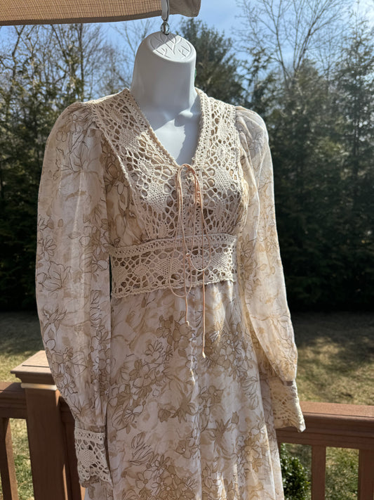 the mona dress